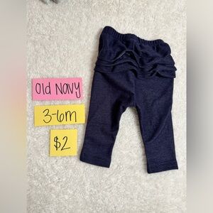 NWOT Infant Old Navy Dark Blue Ruffled Bottom Leggings, 3-6 months